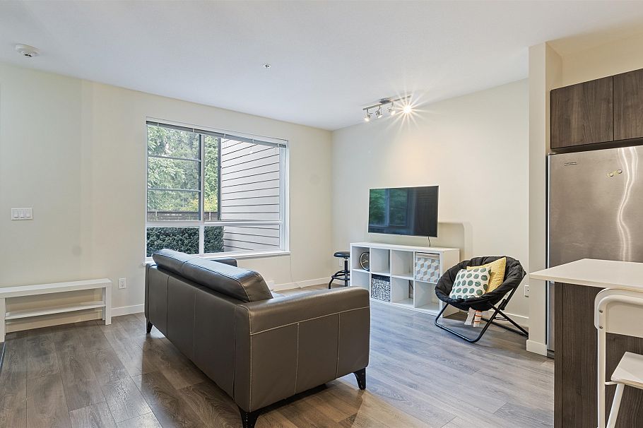 8 3728 Thurston Street Burnaby, BC - 1