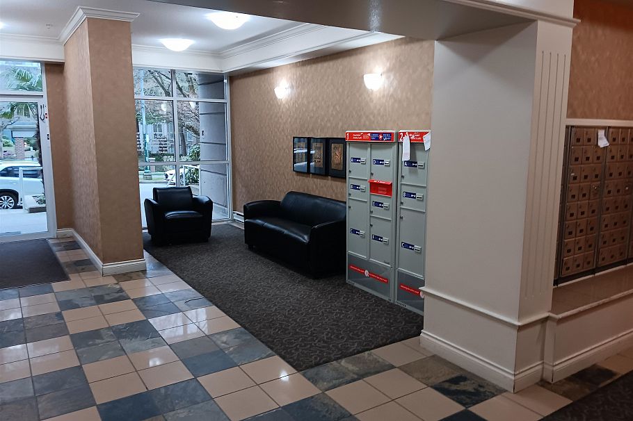 1203 5189 Gaston Street Vancouver, BC - 5