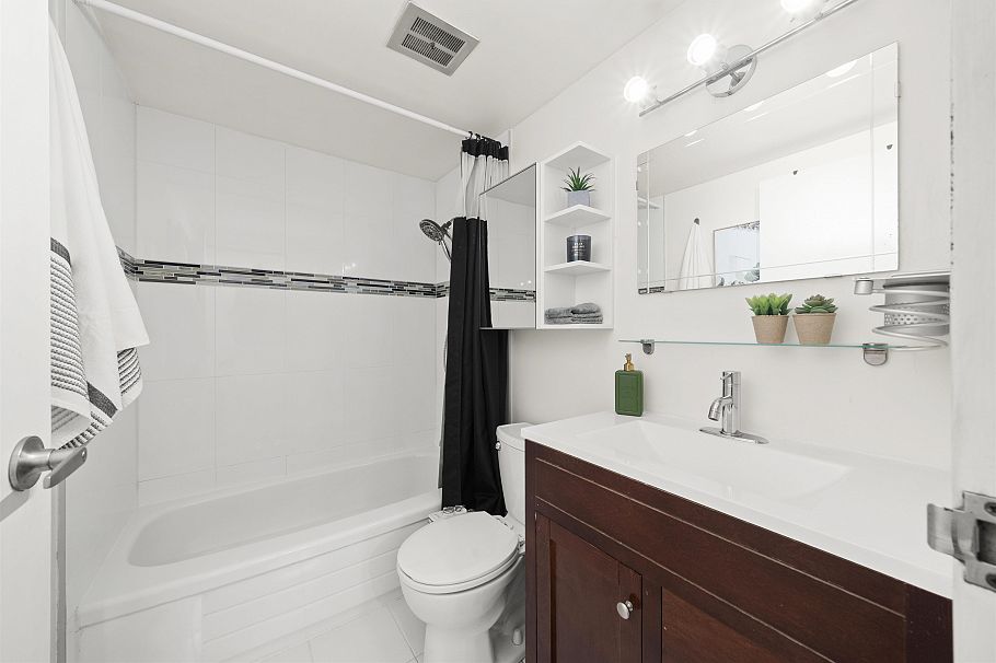 114 1545 E 2nd Avenue Vancouver, BC - 18