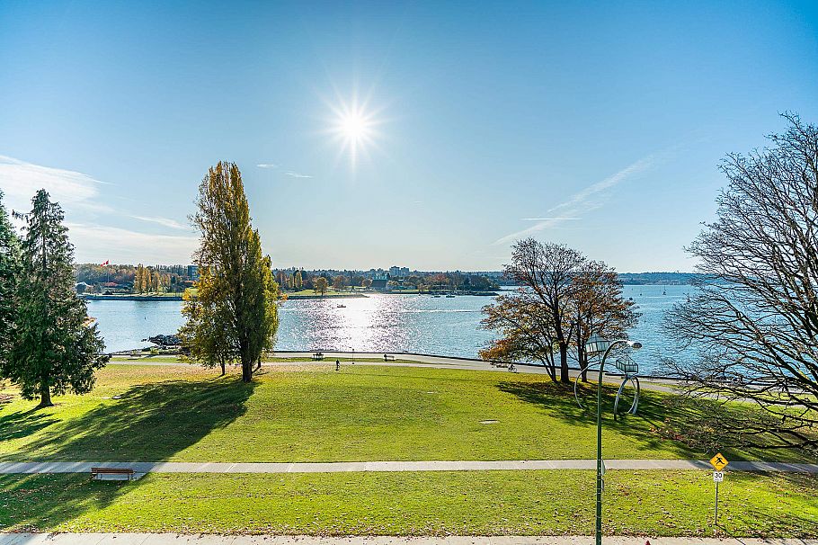 303 1345 Burnaby Street Vancouver, BC - 30