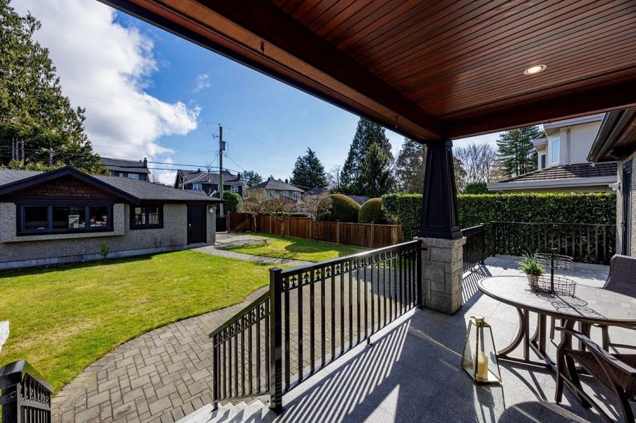 5990 Cartier Street Vancouver, BC - 31