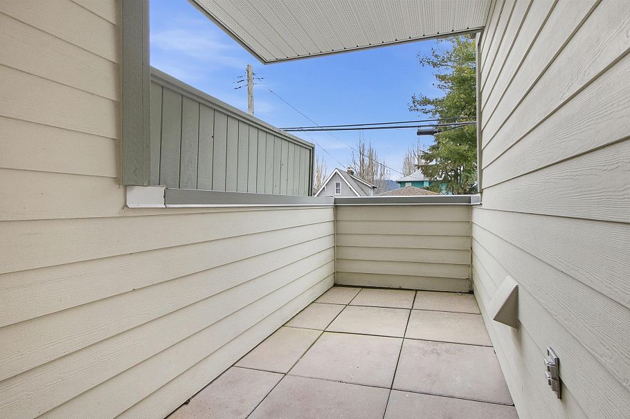 201 2741 E Hastings Street Vancouver, BC - 17