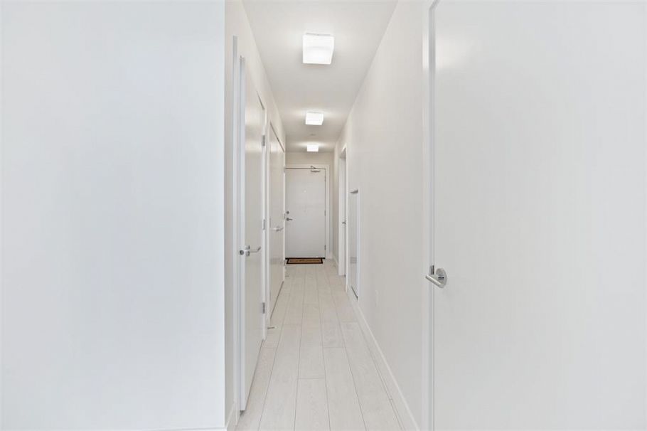 1607 3538 Sawmill Crescent Vancouver, BC - 26