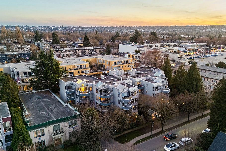 409 2250 W 3rd Avenue West Vancouver, BC - 35