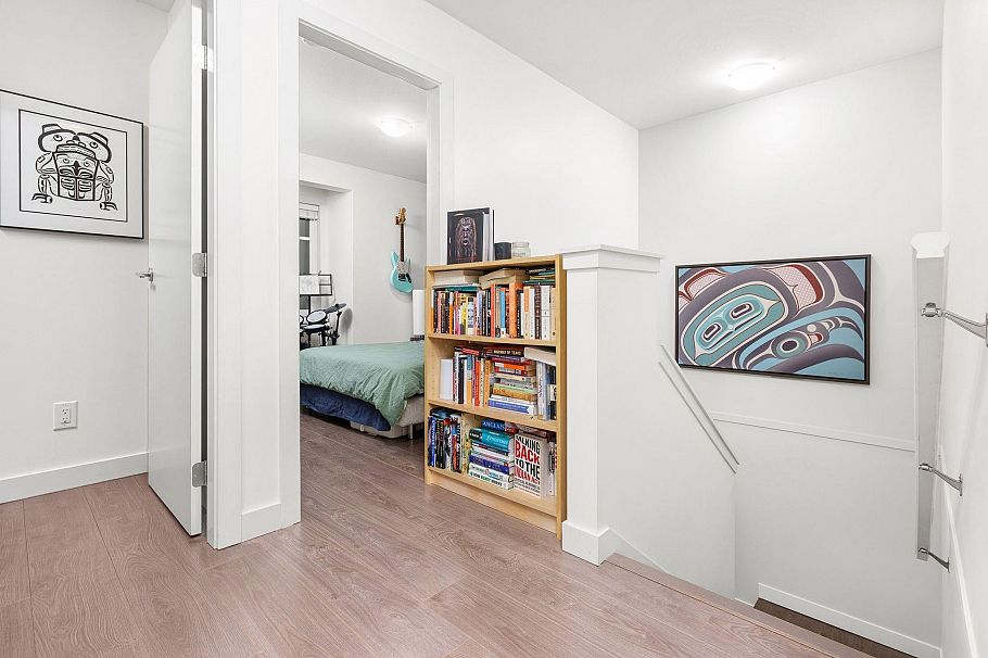 307 2135 Heritage Park Lane North Vancouver, BC - 20