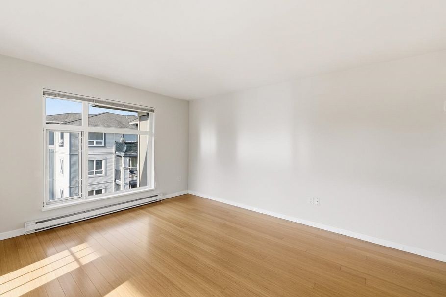 404 3575 Euclid Avenue Vancouver, BC - 4