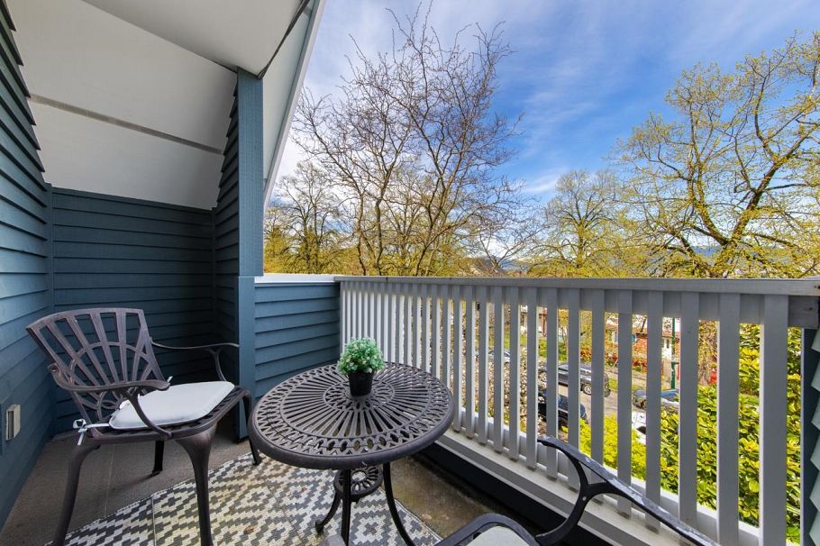 830 E 10th Avenue Vancouver, BC - 18