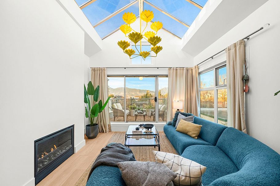 409 2250 W 3rd Avenue West Vancouver, BC - 5