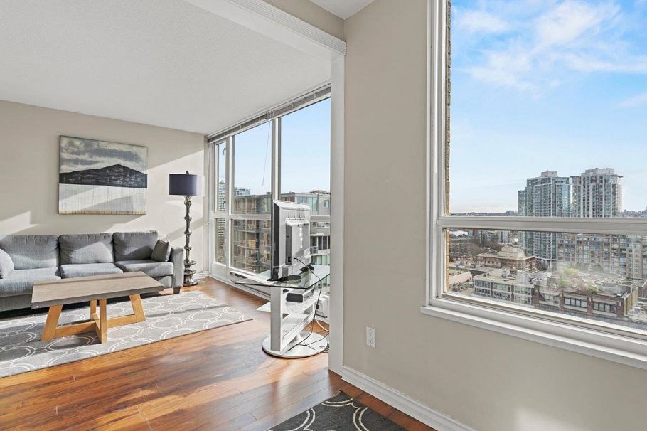 1607 1188 Richards Street Vancouver, BC - 8