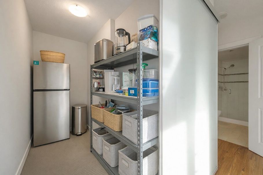 801 1833 Crowe Street Vancouver, BC - 23