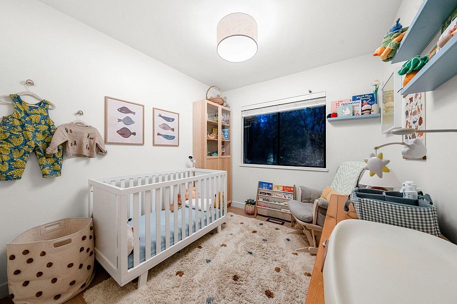 34 1910 Cedar Village Crescent North Vancouver, BC - 20