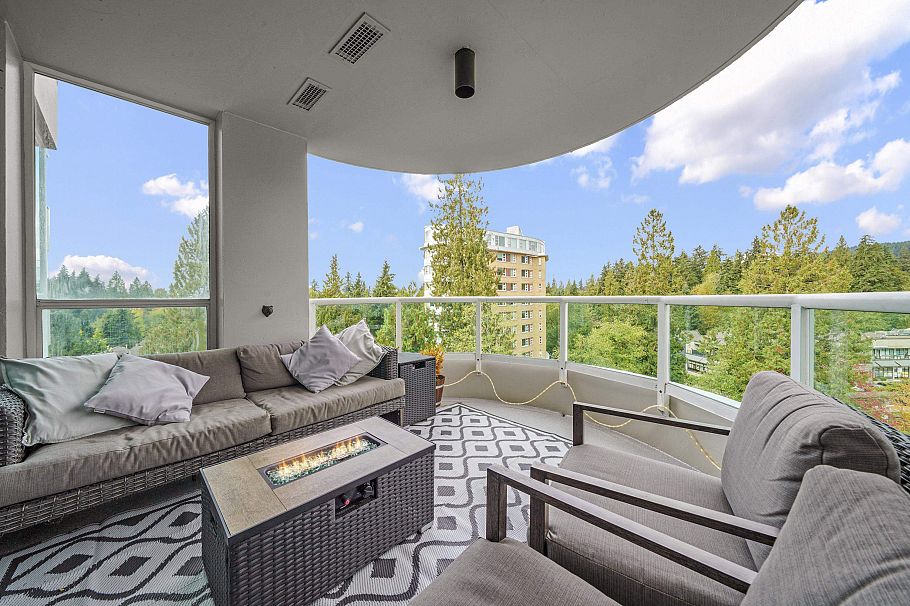 803 995 Roche Point Drive North Vancouver, BC - 31