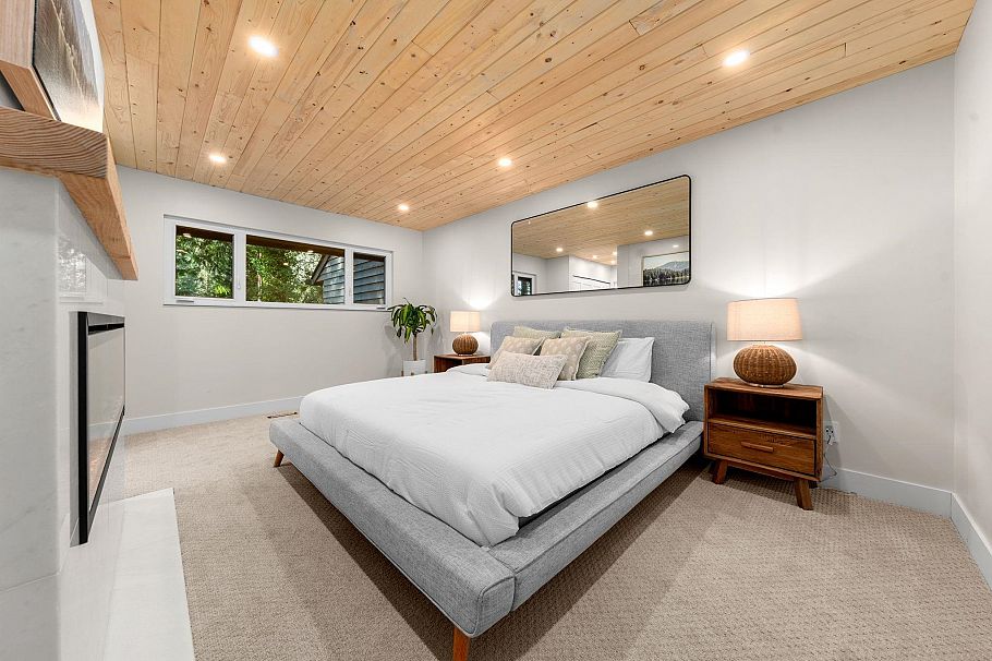 867 Frederick Road North Vancouver, BC - 14