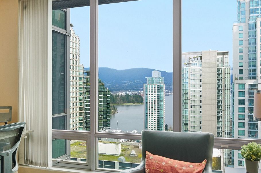 1903 1288 W Georgia Street Vancouver, BC - 12