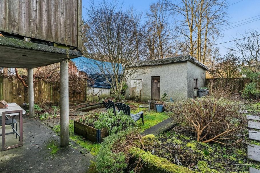 2917 E 28th Avenue Vancouver, BC - 23