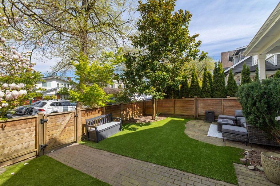 830 E 10th Avenue Vancouver, BC - 28