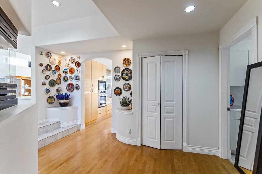 3866 Michener Way North Vancouver, BC - 14