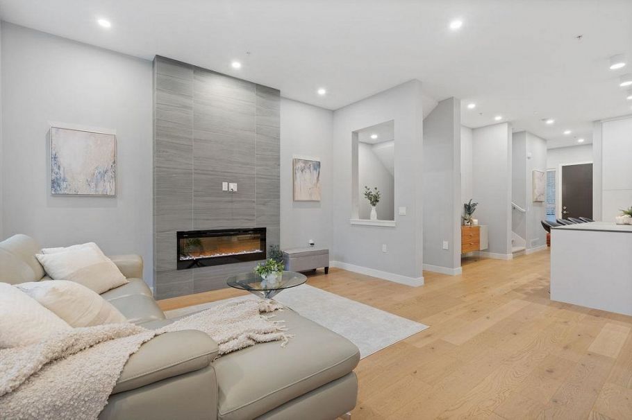 4684 Capilano Road North Vancouver, BC - 16