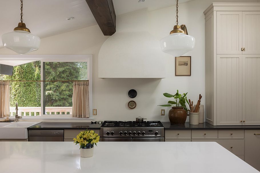 4777 Mapleridge Drive North Vancouver, BC - 11