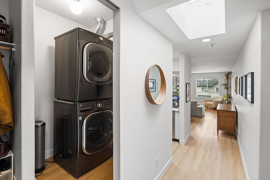 407 1950 E 11th Avenue Vancouver, BC - 25