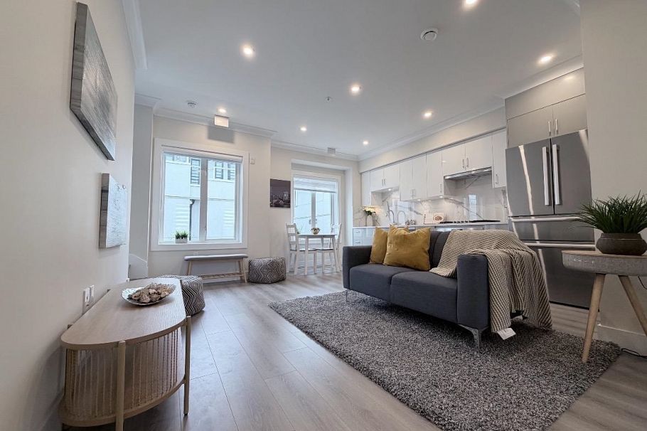 8319 French Street Vancouver, BC - 2