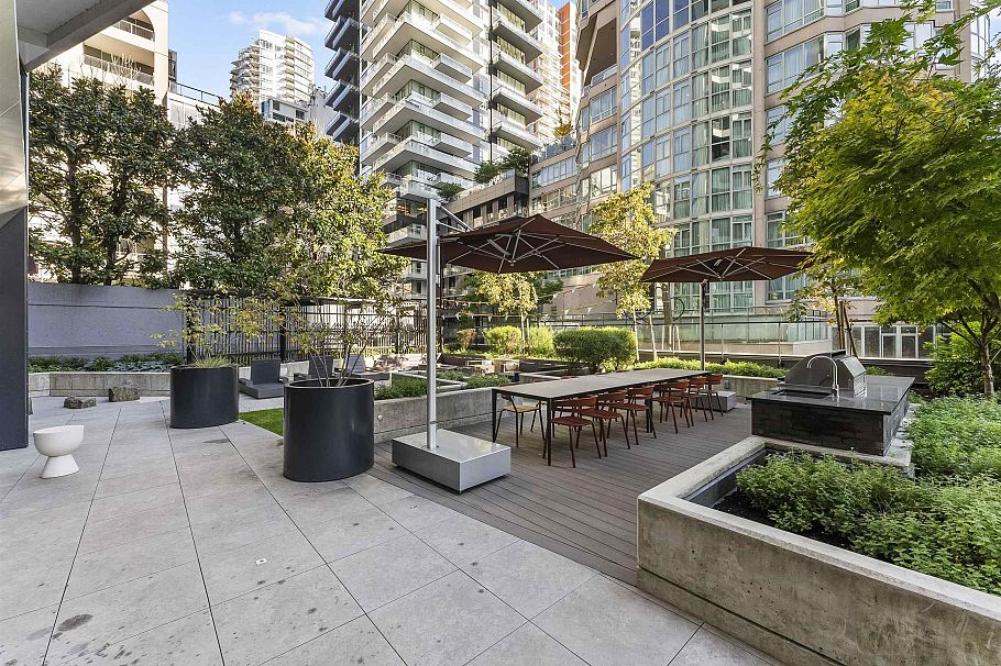 2403 889 Pacific Street Vancouver, BC - 28