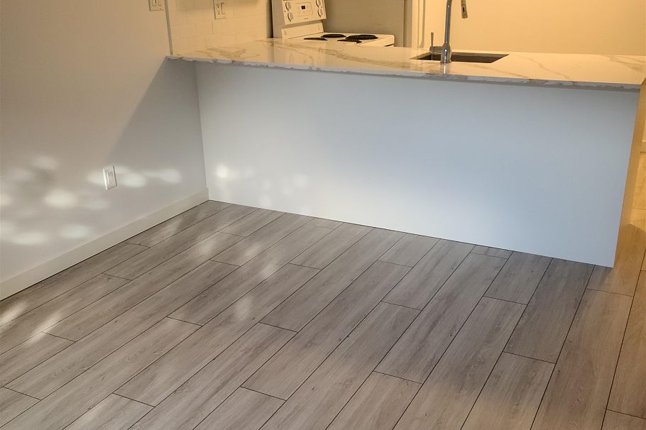 104 2255 Eton Street Vancouver, BC - 9