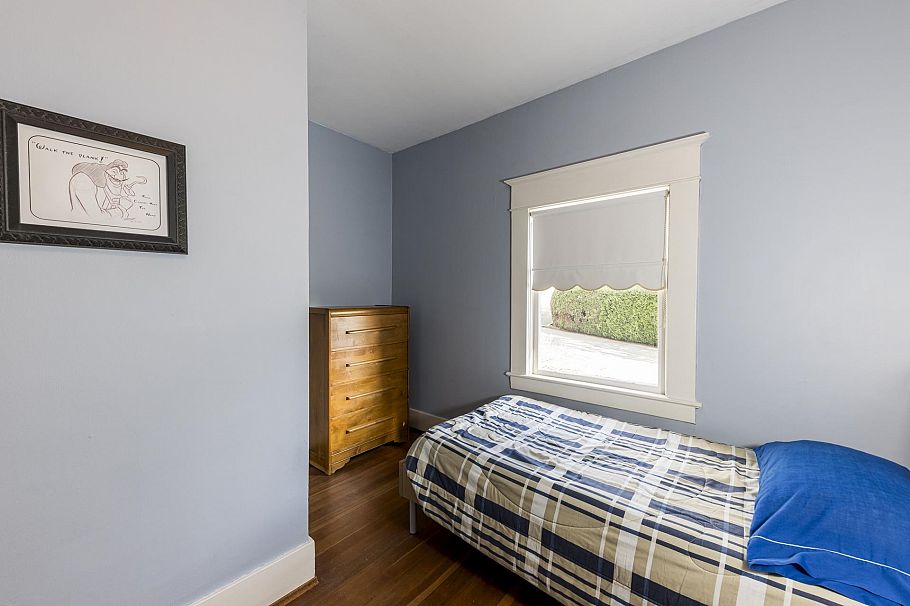 3039 St. Georges Avenue North Vancouver, BC - 20