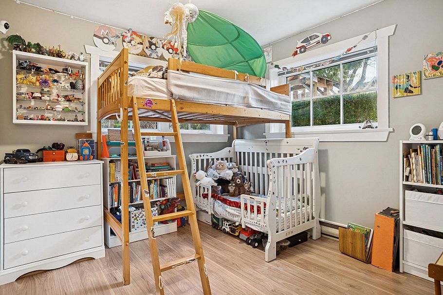 327 W 15th Avenue Vancouver, BC - 19