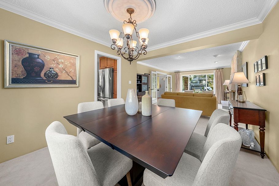 1168 Canyon Boulevard North Vancouver, BC - 9