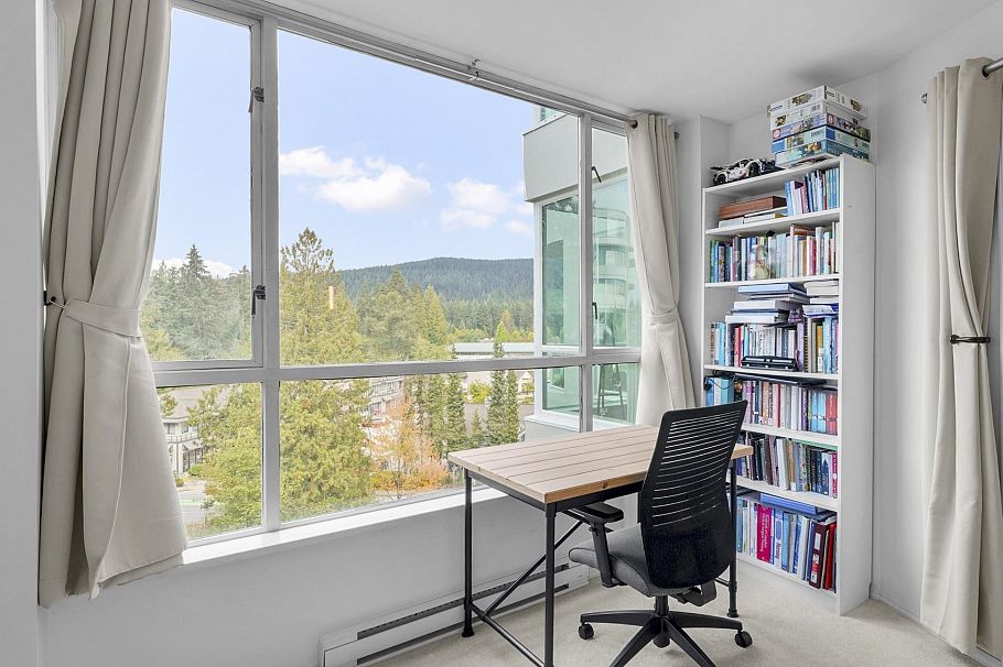 803 995 Roche Point Drive North Vancouver, BC - 20