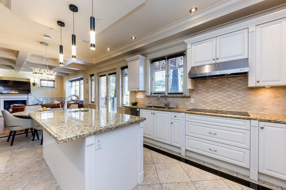 5990 Cartier Street Vancouver, BC - 10