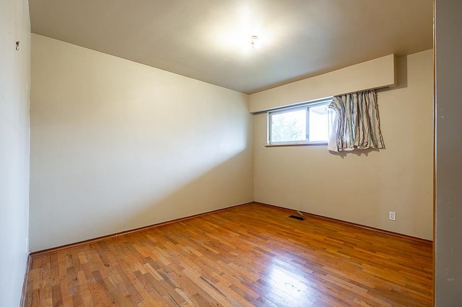 3484 E 25th Avenue Vancouver, BC - 13