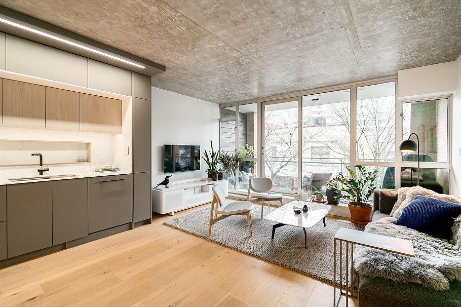 314 221 Union Street Vancouver, BC - 10