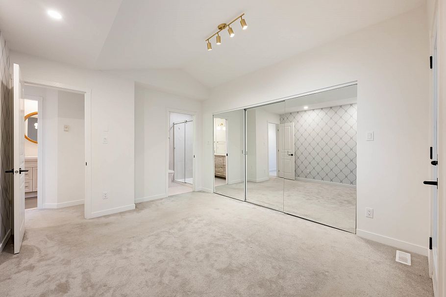 1645 St. Andrews Avenue North Vancouver, BC - 15