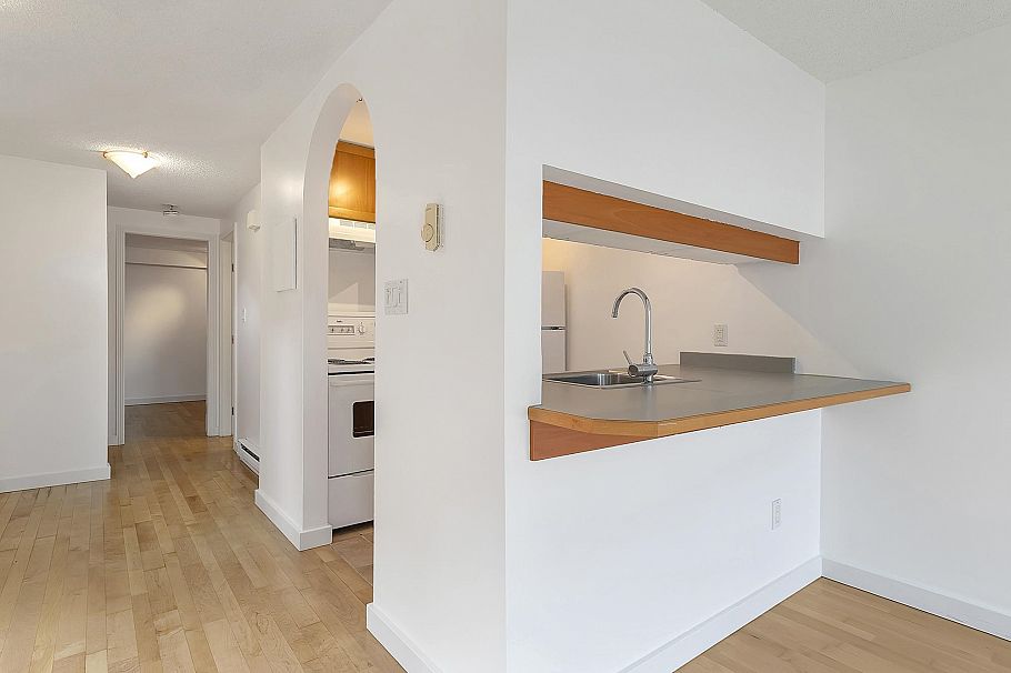 6 1101 W 8th Avenue Vancouver, BC - 13