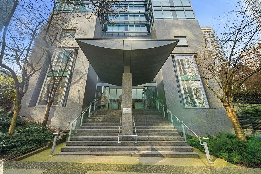 1903 1288 W Georgia Street Vancouver, BC - 2