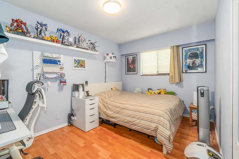 5820 Earles Street Vancouver, BC - 17