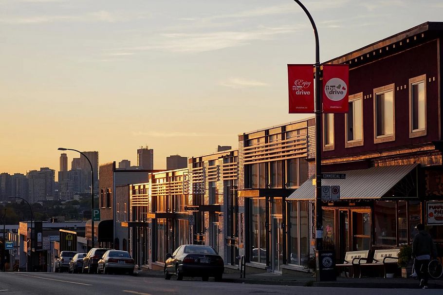 114 1545 E 2nd Avenue Vancouver, BC - 33