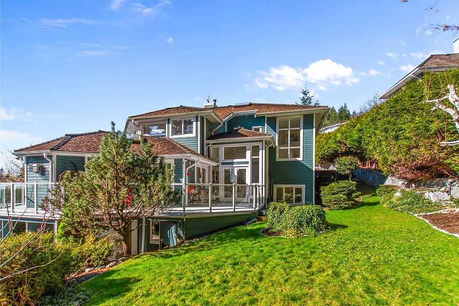 3866 Michener Way North Vancouver, BC - 3