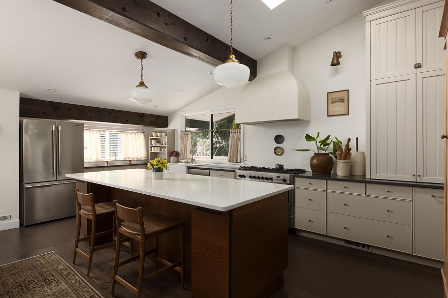 4777 Mapleridge Drive North Vancouver, BC - 10