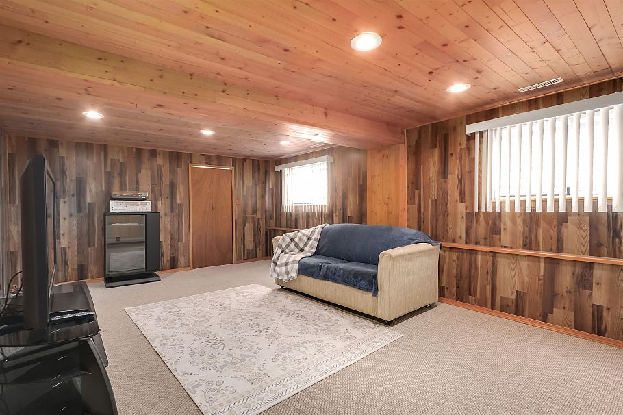 2636 Triumph Street Vancouver, BC - 18