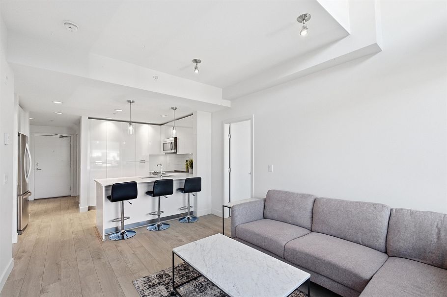 605 719 W 3rd Street North Vancouver, BC - 5