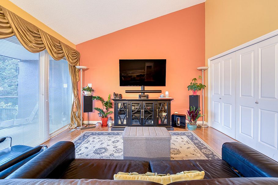 1428 W 37th Avenue Vancouver, BC - 18