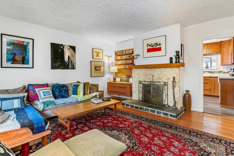 2917 E 28th Avenue Vancouver, BC - 2