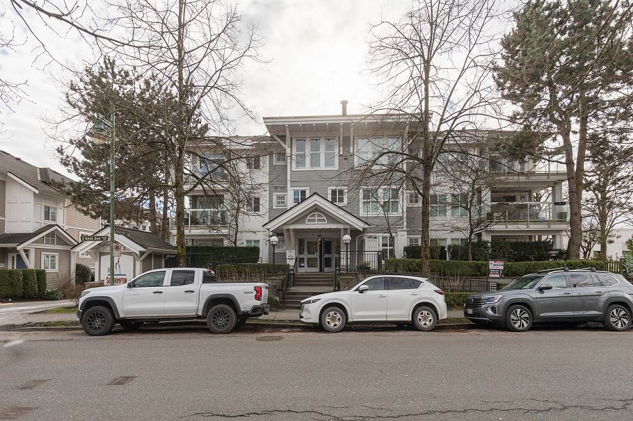 107 3038 E Kent Avenue South Vancouver, BC - 30