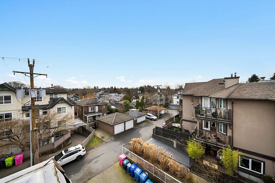 407 1950 E 11th Avenue Vancouver, BC - 8