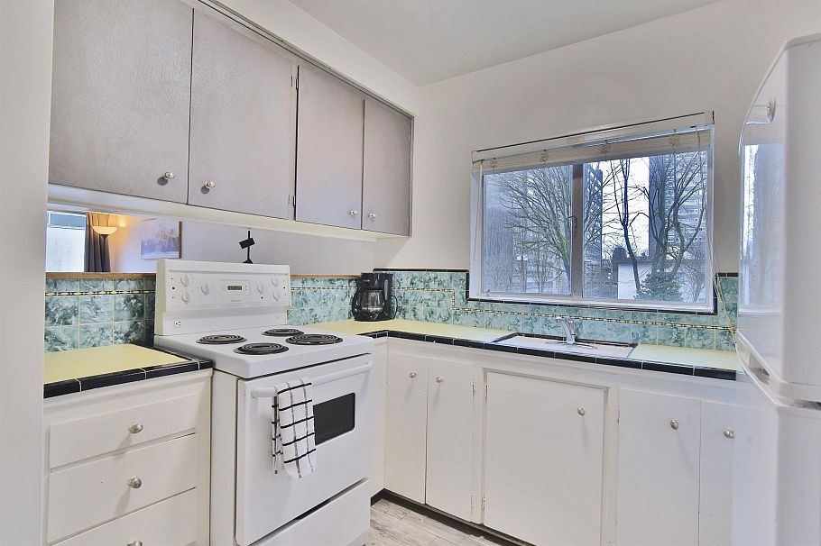 108 1540 HARO STREET, Vancouver BC V6G 1G6 Vancouver, BC - 7