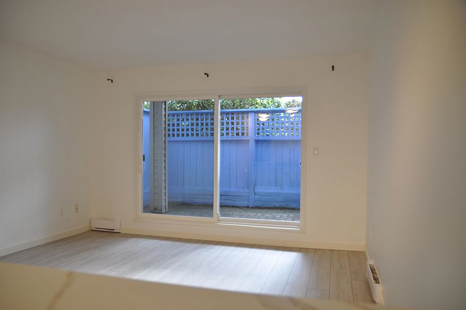 104 2255 Eton Street Vancouver, BC - 8