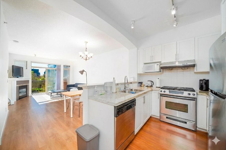 419 2250 Wesbrook Mall Vancouver, BC - 6